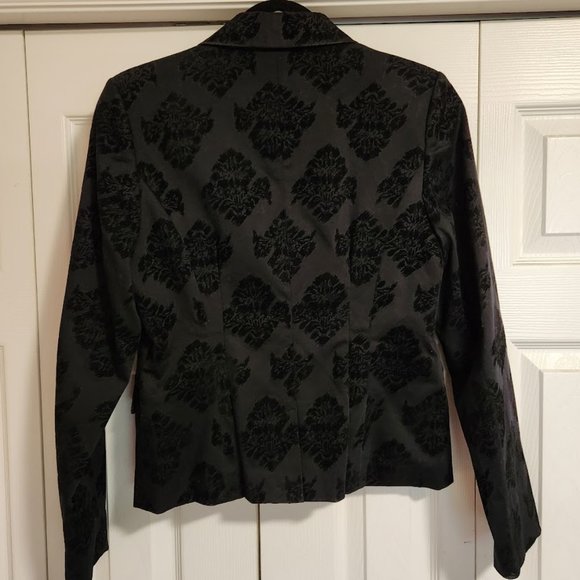 Apostrophe Black Floral Velvet Embossed Jacket - Picture 5 of 9
